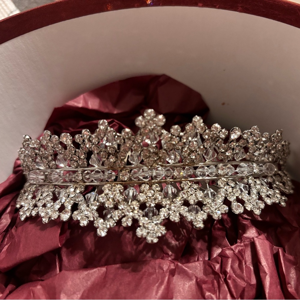 Elen Henderson Designs Tiara